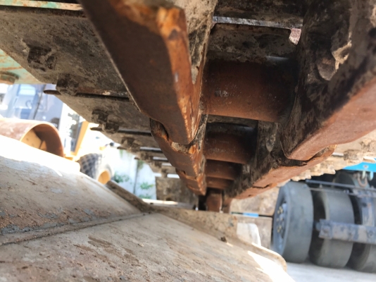 รถขุด KOBELCO SK135SR-1ES YY04 รถขุด KOBELCO SK135SR-1ES YY04