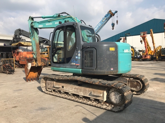 รถขุด KOBELCO SK135SR-1ES YY04 รถขุด KOBELCO SK135SR-1ES YY04