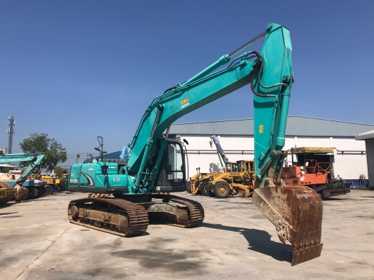รถขุด KOBELCO SK200-8 YN12