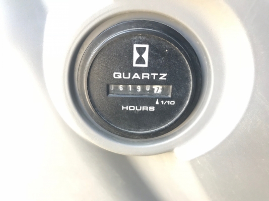 รถขุด KOBELCO SK200-8 YN12