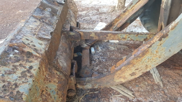 ขายตามสภาพ รถตัก KOMATSU JH30 เครื่องพัง เกียร์ดี ยางดี รถมีผุสนิมเยอะ ราคาต่อรองได้ ขายตามสภาพ รถตัก KOMATSU JH30 เครื่องพัง เกียร์ดี ยางดี รถมีผุสนิมเยอะ ราคาต่อรองได้