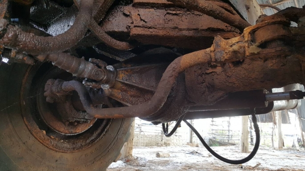 ขายตามสภาพ รถตัก KOMATSU JH30 เครื่องพัง เกียร์ดี ยางดี รถมีผุสนิมเยอะ ราคาต่อรองได้ ขายตามสภาพ รถตัก KOMATSU JH30 เครื่องพัง เกียร์ดี ยางดี รถมีผุสนิมเยอะ ราคาต่อรองได้