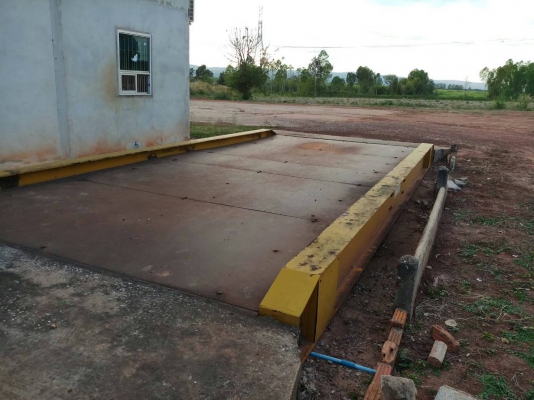 ขาย ตราชั่ง 50 ตัน ยาว 7 เมตร กว้าง 3.40 เมตร อุปกรณ์ครบ