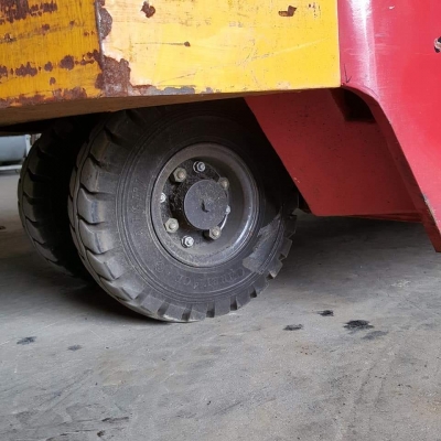 รถฟอร์คลิฟต์ไฟฟ้าเก่าญี่ปุ่น NICHIYU F05D250S 500 กิโล ยกสูง 2.5 เมตร ยางตัน ยังไม่เคยใช้งานในไทย รถฟอร์คลิฟต์ไฟฟ้าเก่าญี่ปุ่น NICHIYU F05D250S 500 กิโล ยกสูง 2.5 เมตร ยางตัน ยังไม่เคยใช้งานในไทย