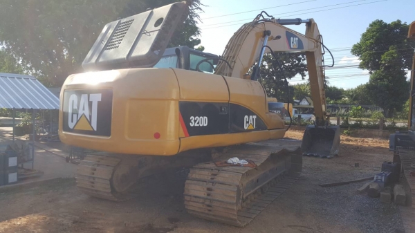 ขาย แบคโฮ CAT 320D เล่มทะเบียนครบ เครื่องดี ปั้มดี ช่วงล่างเต็ม ราคาต่อรองได้