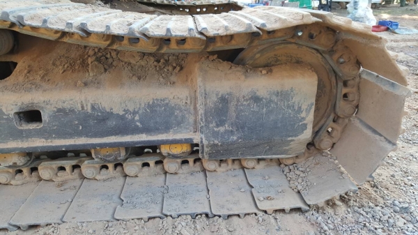 ขาย แบคโฮ CAT 320D เล่มทะเบียนครบ เครื่องดี ปั้มดี ช่วงล่างเต็ม ราคาต่อรองได้