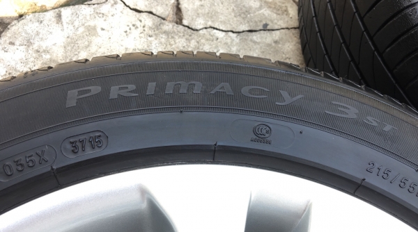 ล้อแม็ก Nissan Juke ขอบ17 พร้อมยาง 215-55-17 Michelin ปลายปี 15