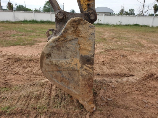 มีvdoขายโคมัสสุ PC200-8N1 ทำงาน 14,000 ชม.เอกสารอินวอยราคา 1,300,000