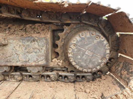 มีvdoขายโคมัสสุ PC200-8N1 ทำงาน 14,000 ชม.เอกสารอินวอยราคา 1,300,000