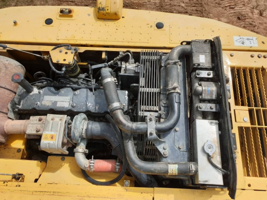 มีvdoขายโคมัสสุ PC200-8N1 ทำงาน 14,000 ชม.เอกสารอินวอยราคา 1,300,000