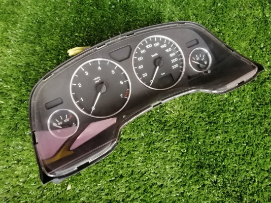 อะไหล่ Chevrolet Zafira และ Subaru Traviq