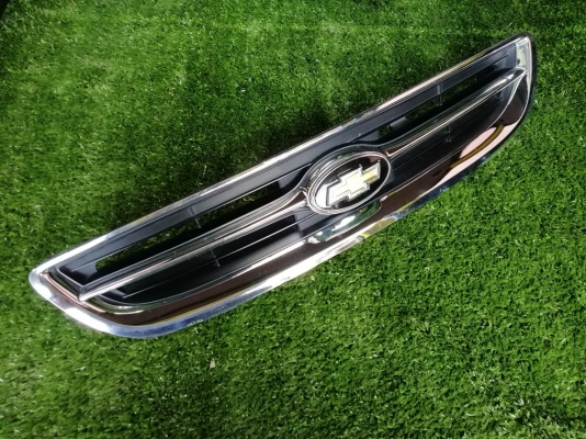 อะไหล่ Chevrolet Zafira และ Subaru Traviq