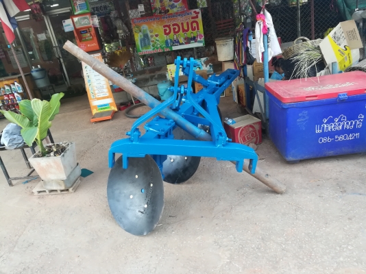 ขายผานรถไถฟอร์ดสภาพสวย ขายผานรถไถฟอร์ดสภาพสวย