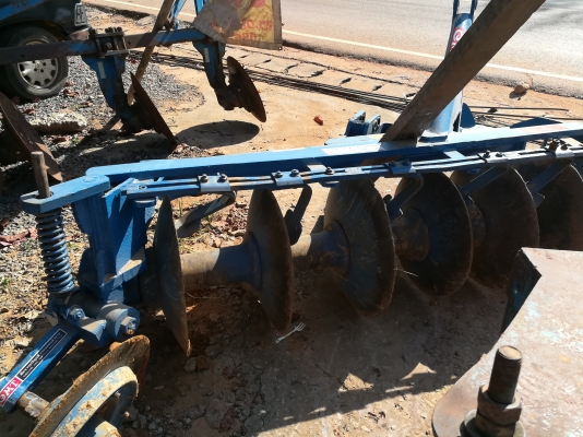 ขายผานหกซีเอ็มทีสภาพสวย ขายผานหกซีเอ็มทีสภาพสวย