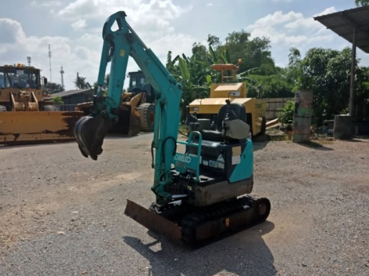 ขาย รถขุดเล็ก KOBELCO SK09SR ขนาด1ตัน รุ่นใหม่ นำเข้าจากญี่ปุ่นแท้ สวยมาก โทร.086-303-9797 กู๋อ๋า
