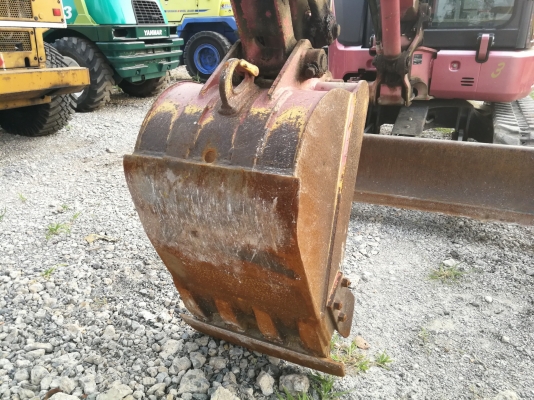 ถึงไทยแล้วจ้า KOMATSU PC 30MR-3 นำเข้าจากญี่ปุ่นโดยตรง ชั่วโมงทำงานน้อย พร้อมตู้เก๋งสวยๆ โทร.086-303-9797 กู๋อ๋า