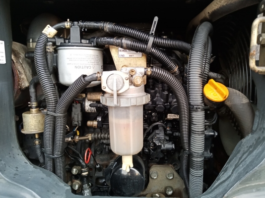 ขาย KOMATSU PC 30MR-2 นำเข้าจากญี่ปุ่นโดยตรง ชั่วโมงทำงานน้อย พร้อมตู้เก๋งสวยๆ โทร.090-986-2521 อ๊อบ