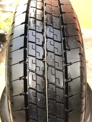 ยาง Dunlop 215 70 15 ปี 18 ถอดรถป้ายแดง ยาง Dunlop 215 70 15 ปี 18 ถอดรถป้ายแดง