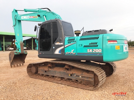 ขายรถแบคโฮ KOBELCO SK200-8 Yn12 SuperXM ใช้งาน 6 พันชั่วโมง สภาพนางฟ้า ขายรถแบคโฮ KOBELCO SK200-8 Yn12 SuperXM ใช้งาน 6 พันชั่วโมง สภาพนางฟ้า