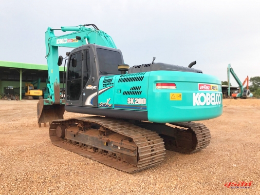 ขายรถแบคโฮ KOBELCO SK200-8 Yn12 SuperXM ใช้งาน 6 พันชั่วโมง สภาพนางฟ้า ขายรถแบคโฮ KOBELCO SK200-8 Yn12 SuperXM ใช้งาน 6 พันชั่วโมง สภาพนางฟ้า