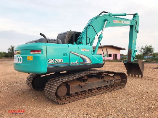 ขายรถแบคโฮ KOBELCO SK200-8 Yn12 SuperXM ใช้งาน 6 พันชั่วโมง สภาพนางฟ้า ขายรถแบคโฮ KOBELCO SK200-8 Yn12 SuperXM ใช้งาน 6 พันชั่วโมง สภาพนางฟ้า