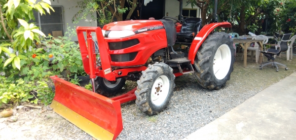 ขายครับ Yanmar EF393T รถสวยสภาพพร้อมใช้งานครับ