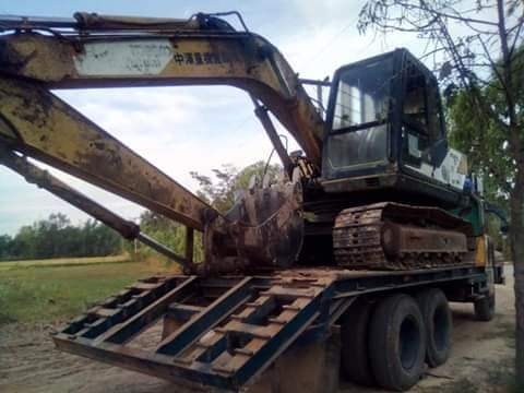 ขายรถแบ็คโฮว์ ขายรถแบ็คโฮว์