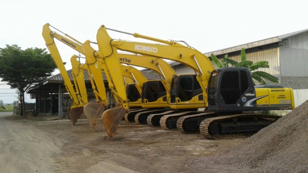 Sk200-6 YN09เก่านอก เอกสารใบอินวอย เครื่องเดิม ปั้มเดิม ช่วงล่างเดิม แอร์เย็น สนใจติดต่อได้ที่ 0802719535 คุณเบียร์