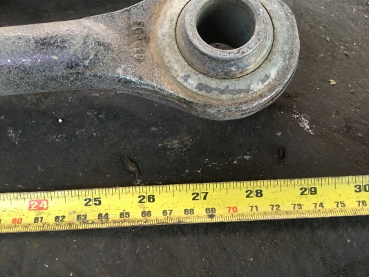 ขาย...เหมาแขนกลางหัวลูกหมาก ขาย...เหมาแขนกลางหัวลูกหมาก