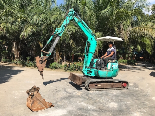 ขายแบคโฮIHI PC35JX(หัวแย๊ก+บุ๊งกี๋)พิมพ์นิยมเก่านอก100\%(ปั้มนิ้ว)(คอนโทลน้ำมัน)แน่นๆ เดิมจากญี่ปุ่น ทำงานสมบูรณ์ทุกระบบ รับรองไม่ผิดหวัง 385,000 เท่านั้น!!