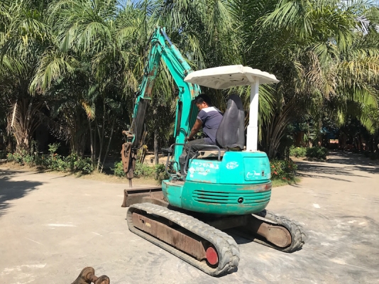 ขายแบคโฮIHI PC35JX(หัวแย๊ก+บุ๊งกี๋)พิมพ์นิยมเก่านอก100\%(ปั้มนิ้ว)(คอนโทลน้ำมัน)แน่นๆ เดิมจากญี่ปุ่น ทำงานสมบูรณ์ทุกระบบ รับรองไม่ผิดหวัง 385,000 เท่านั้น!!