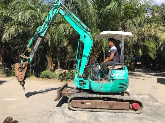 ขายแบคโฮIHI PC35JX(หัวแย๊ก+บุ๊งกี๋)พิมพ์นิยมเก่านอก100\%(ปั้มนิ้ว)(คอนโทลน้ำมัน)แน่นๆ เดิมจากญี่ปุ่น ทำงานสมบูรณ์ทุกระบบ รับรองไม่ผิดหวัง 385,000 เท่านั้น!!