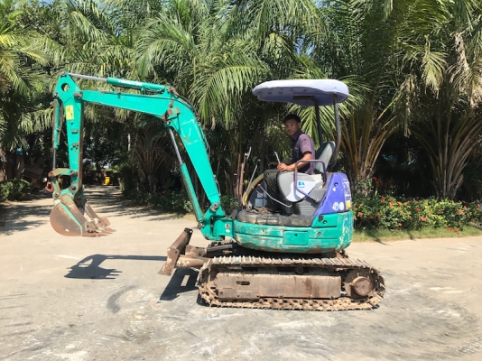 ขายแบคโฮ KOMATSU 27MR-1 PC30(ปั้มนิ้ว)(คอนโทลน้ำมัน) ครบๆ สวยเดิมจากญี่ปุ่น ทำงานสมบูรณ์ทุกระบบ รับรองไม่ผิดหวัง 285,000 เท่านั้น!!