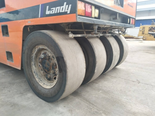 รถบด DYNAPAC RT200WT-C เกียร์ออโต้ จากญี่ปุ่น สวยๆ สภาพเดิมๆ ราคาดีๆ โทร. 092-929-9942 ธีรเทพ รถบด DYNAPAC RT200WT-C เกียร์ออโต้ จากญี่ปุ่น สวยๆ สภาพเดิมๆ ราคาดีๆ โทร. 092-929-9942 ธีรเทพ