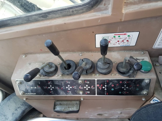 ถึงไทยแล้ว Furukawa HCR9-DS from Japan (ญี่ปุ่น) ปี2004 3,300ชม.สอบถาม 092-929-9942 ธีรเทพครับ