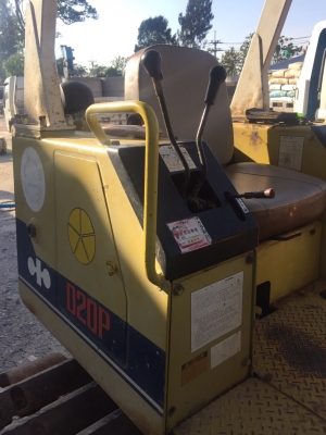 ขายแทร็กเตอร์. Komatsu รุ่น D20p-6รถพร้อมใช้งานสภาพดี