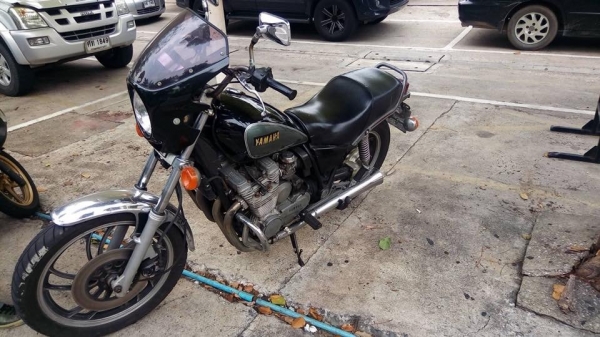 ขาย yamaha xj 650cc. ทะเบียนแท้ ตรวจโอนในขนส่ง ราคา 65,000-บาท ติดต่อ (087-098-9599) ฮัดครับ