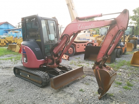 ถึงไทยแล้วจ้า KOMATSU PC 30MR-3 นำเข้าจากญี่ปุ่นโดยตรง ชั่วโมงทำงานน้อย พร้อมตู้เก๋งสวยๆ โทร.090-986-2521 อ๊อบ