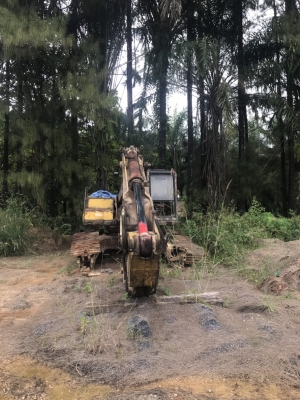 ขายแบคโฮ 3 คัน โกเบ 300 โกเบ 310 ขาเฟรมฉีก CAT320-2.2 คันยังสตาร์ทได้ยังโอเคอยู่มีเล่มทุกคันขายราคา 700,000 คอมนอก