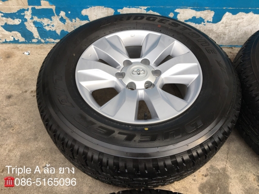 ล้อแม็กป้ายแดง Toyota Revo ขอบ 17 พร้อมยางใหม่ป้ายแดง 265-65-17 Bridgestone ปี 18 สวยกริ๊บ เส้นสีจัดจ้าน