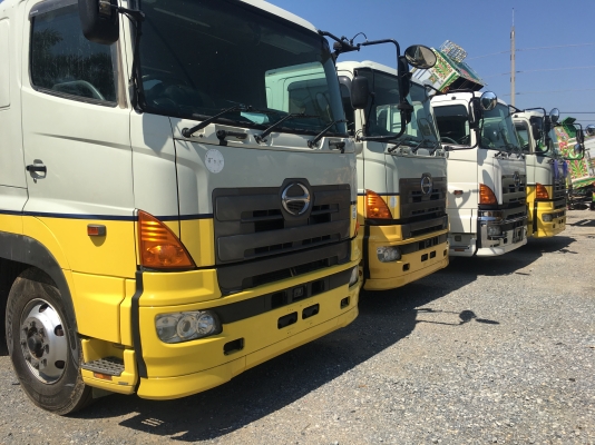 ฮีโน่ ซี่รี่700 เครื่อง E13C 410 แรง หัว- คัตชี ช่วงล่างแหนบ มีทะเบียน มีทั้ง 10 ล้อ และ 12 ล้อ  รถไม่เคยใช้งานในไทย ฮีโน่ ซี่รี่700 เครื่อง E13C 410 แรง หัว- คัตชี ช่วงล่างแหนบ มีทะเบียน มีทั้ง 10 ล้อ และ 12 ล้อ  รถไม่เคยใช้งานในไทย