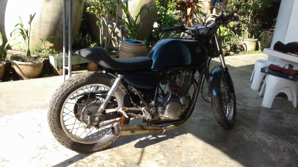yamaha 400 cc.