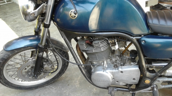 yamaha 400 cc.