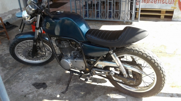 yamaha 400 cc.