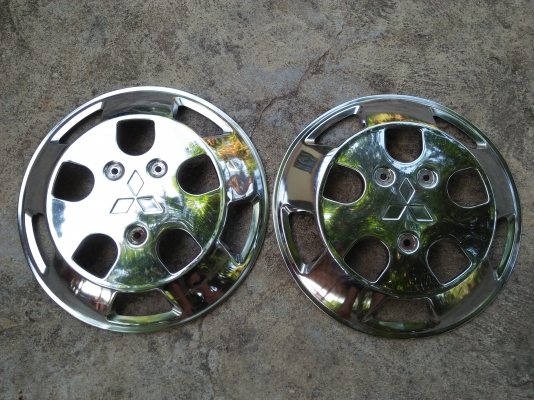 ขายฝาครอบล้อ สแตนเลส รถ 6 ล้อ เก่าญี่ปุ่น ขนาดสภาพตามรูป