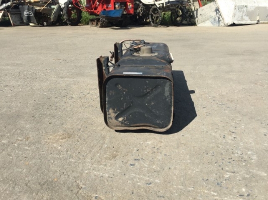 ถังน้ำมัน ขนาด 0.31x1.03x0.25 เมตร 80 ลิตร