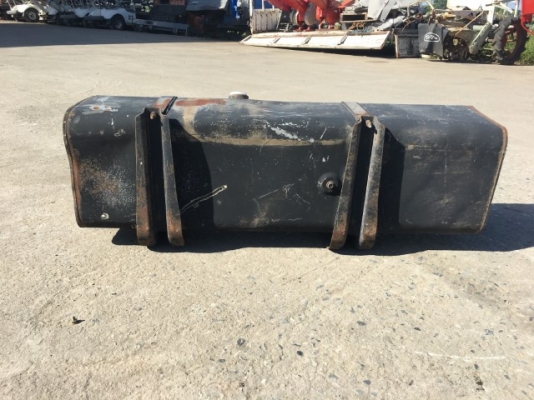 ถังน้ำมัน ขนาด 0.31x1.03x0.25 เมตร 80 ลิตร