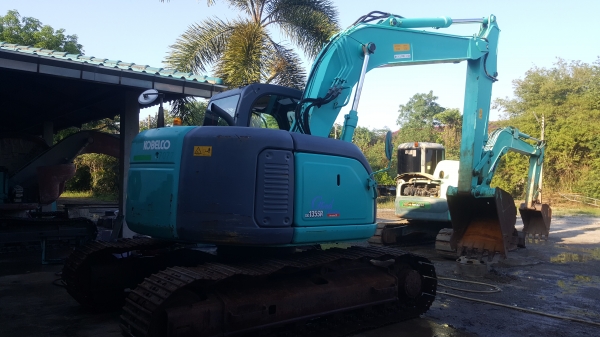 รถเข้าใหม่KOBELCO SK135SR-1ES YY04-09762 รถปีใหม่ใช้งานมาน้อย5000กว่าชั่วโมง