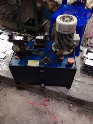 ชุดถังไฮดรอลิค 2 แรง   พร้อมใช้งาน