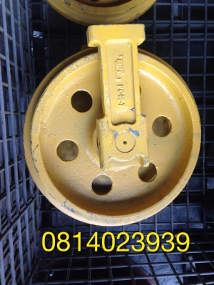 ล้อนำkomatsu pc40-7 ขายอะไหล่แบคโฮ